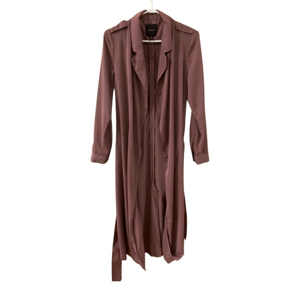 Long dusty pink collared shirt with pockets and robe tie - Picture 3 of 7